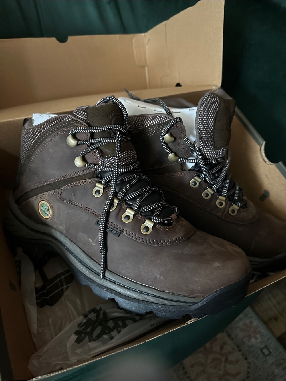 Timberland White Ledge Brown Lace-Up Women's Hiking Boots - Size 10